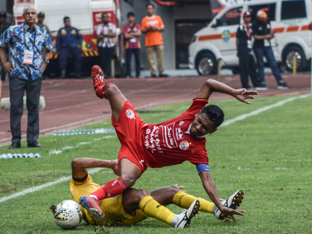 Persija vs Semen Padang