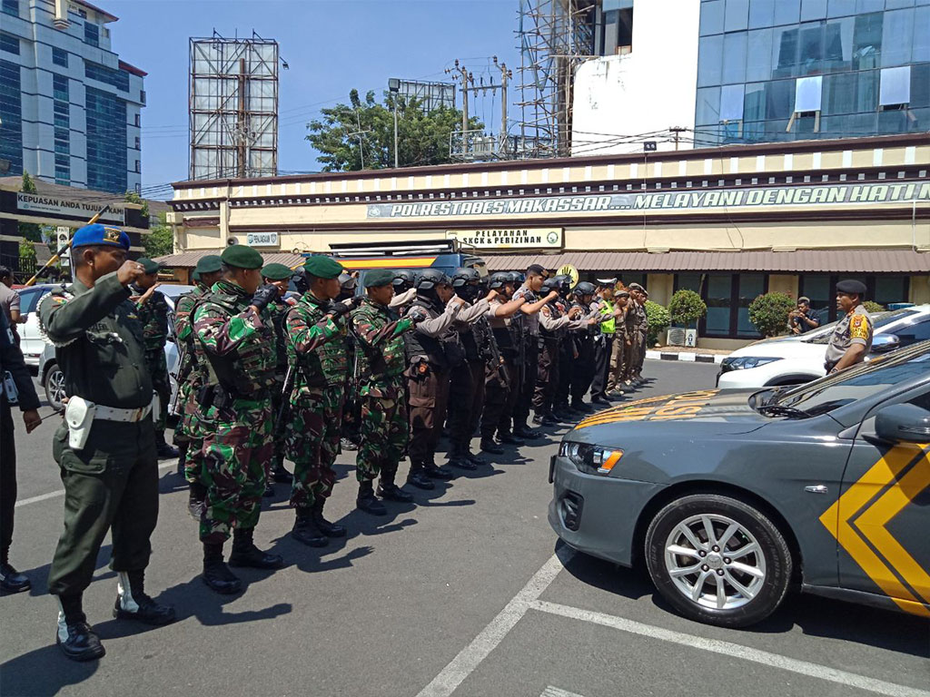 Patroli TNI Polri