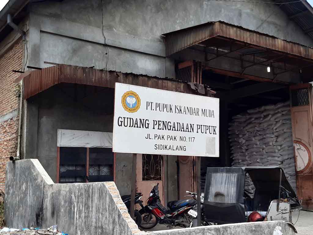 Gudang Pupuk di Dairi