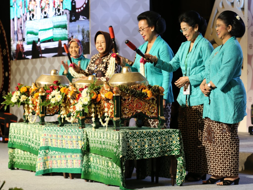 The 7th ASEAN Traditional Textile Symposium