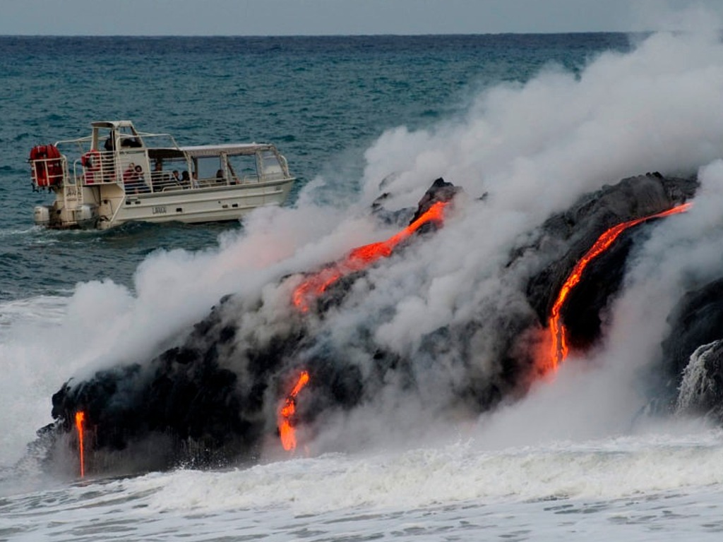 Lava Boat Hawaii