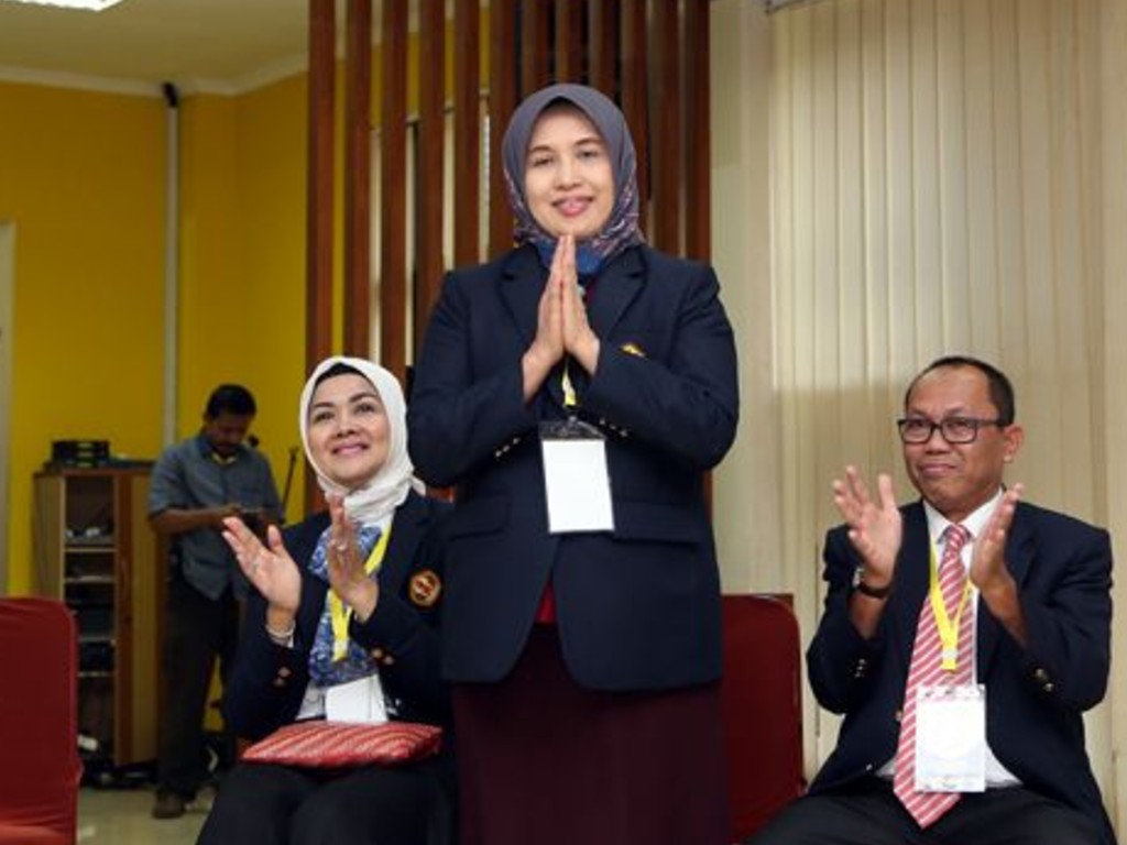 Rektor Universitas Padjadjaran (Unpad) Prof. Dr. Rina Indiastuti, M.SIE.