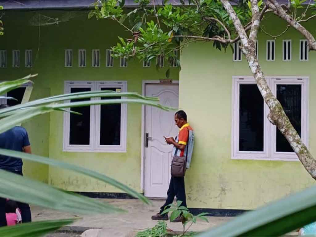 Rumah Kontrakan Wanita Bercadar