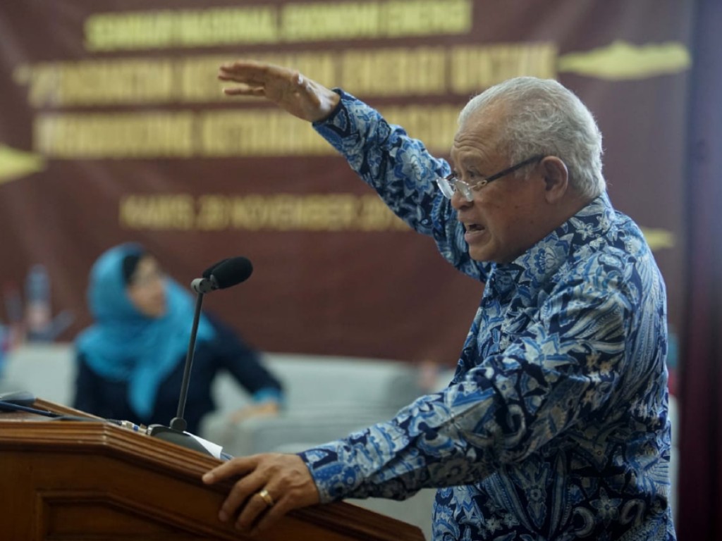 Mantan Menteri Energi dan Sumber Daya Mineral Indonesia Purnomo Yugiastoro