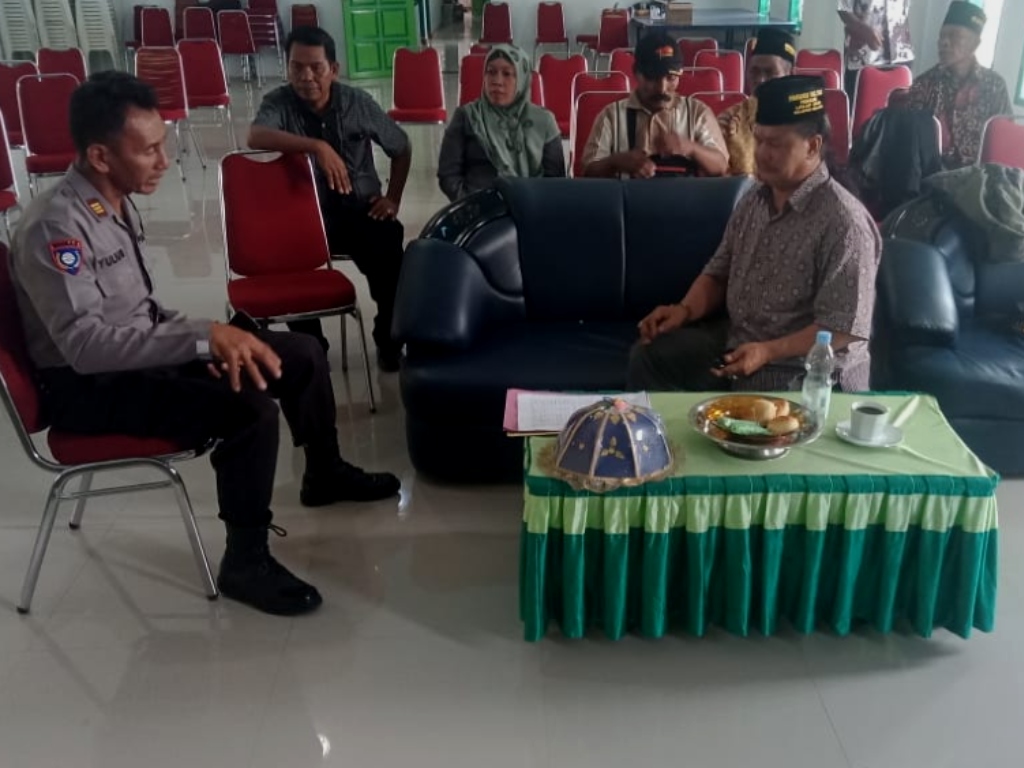 Mengaku nabi