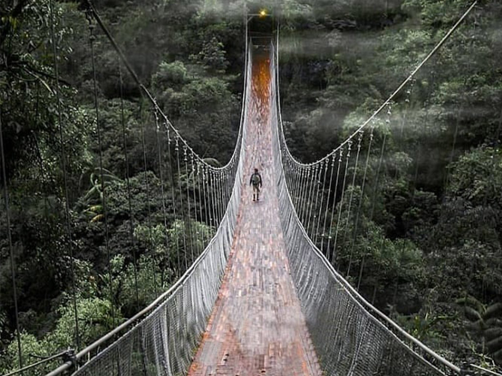 Jembatan Gantung Situ Gunung