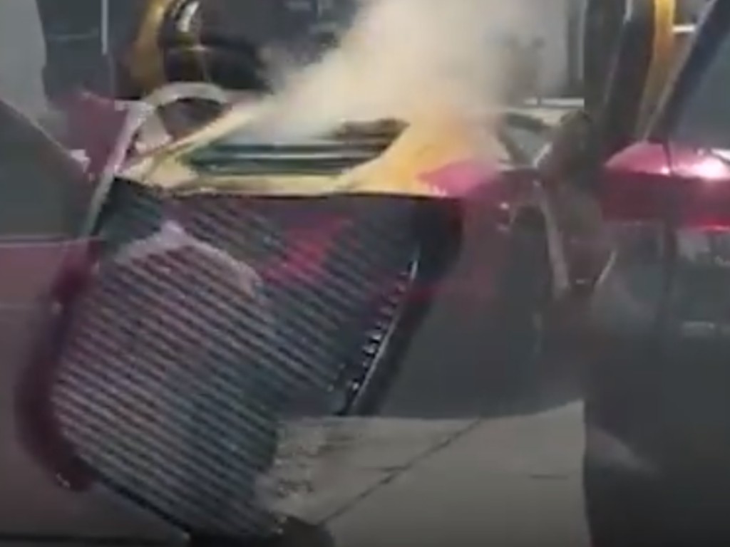 Lamborghini Terbakar