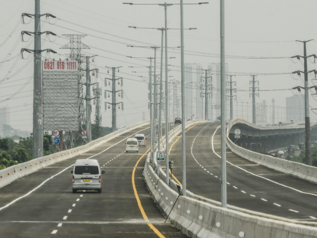 Tol Layang (Elevated) Jakarta-Cikampek