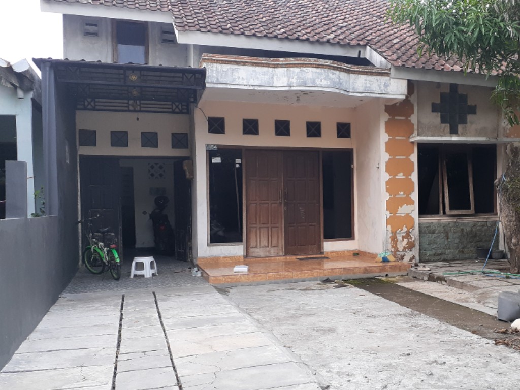 rumah digeledah