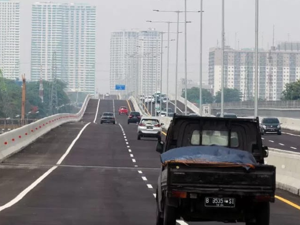 Jalan Tol Layang Jakarta-Cikampek II (Japek II)