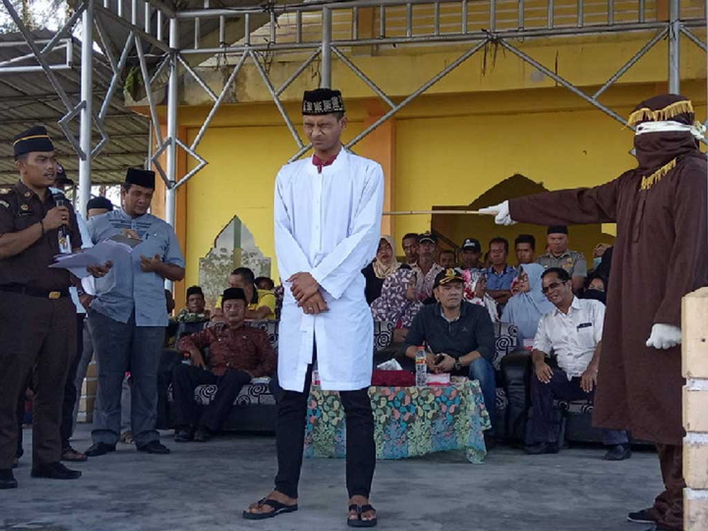 Hukuman Cambuk di Singkil