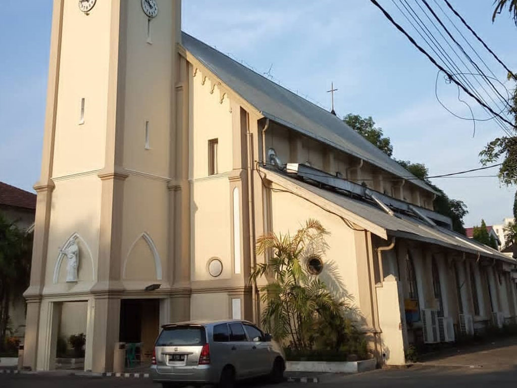 Gereja di Makassar yang Sudah Ada Sejak Lama | Tagar
