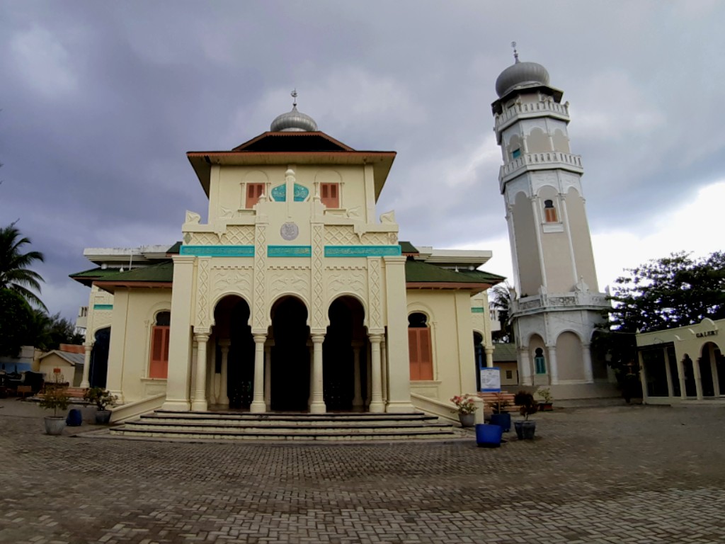 Masjid Tsunami Aceh