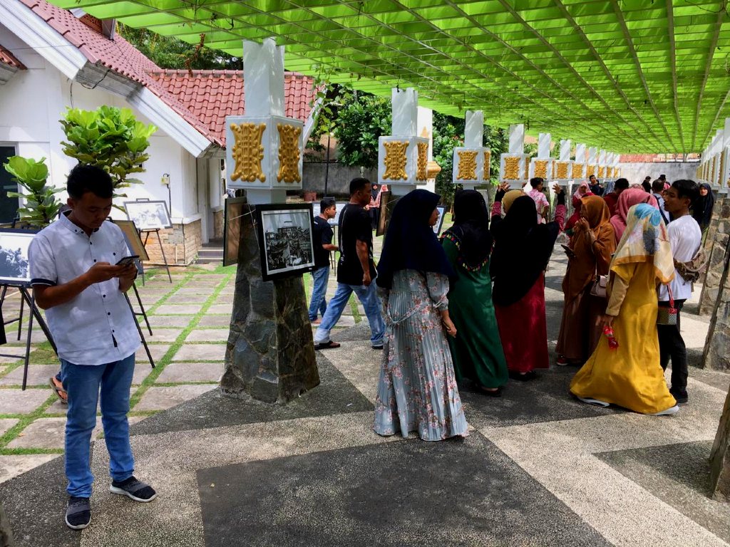 Pameran foto tsunami