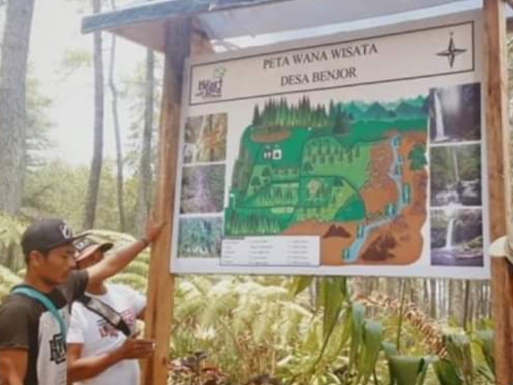 Wisata Air Terjun Coban Cinde