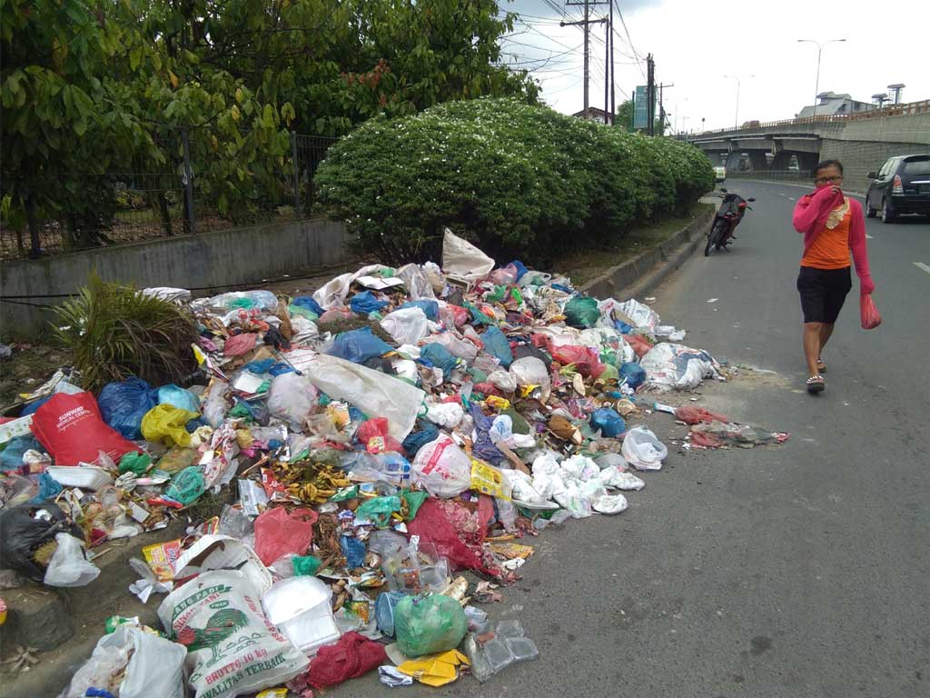 sampah bh di medan