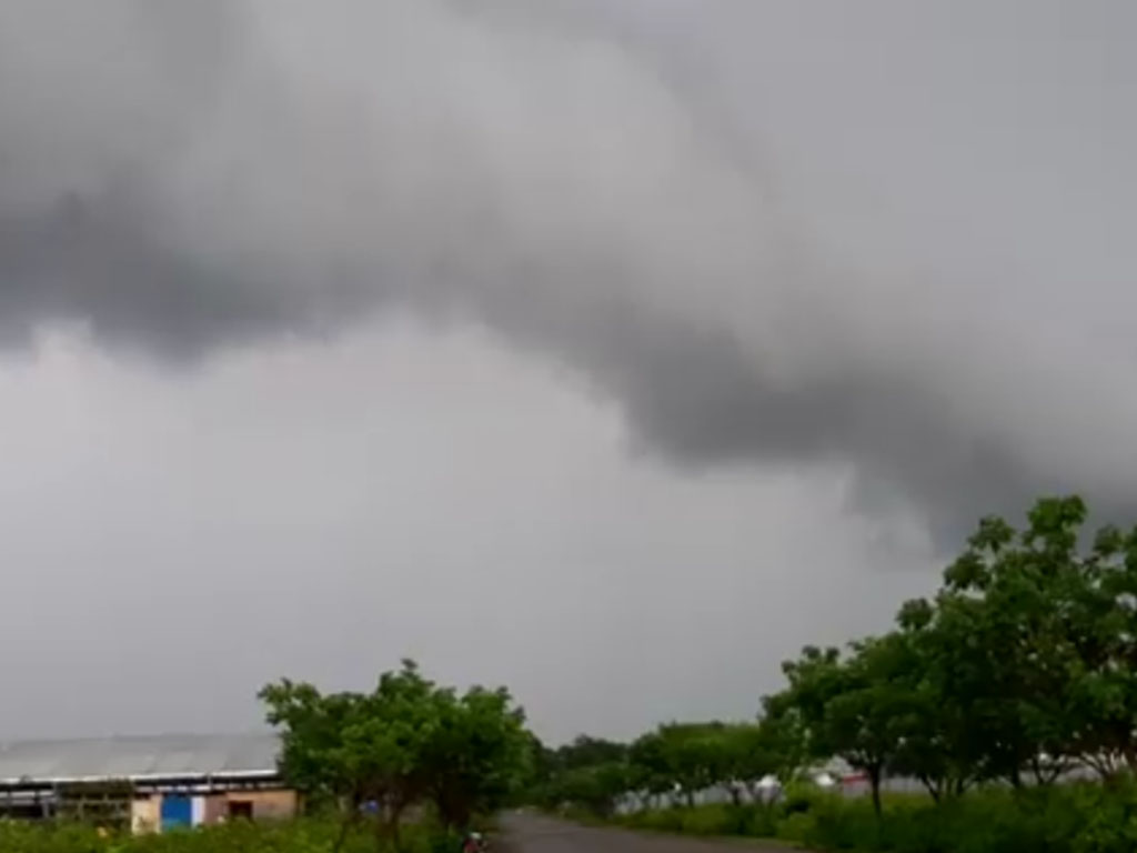 Awan Hitam