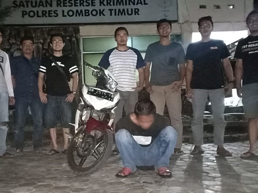 Pelaku Pembobol  Mesin ATM