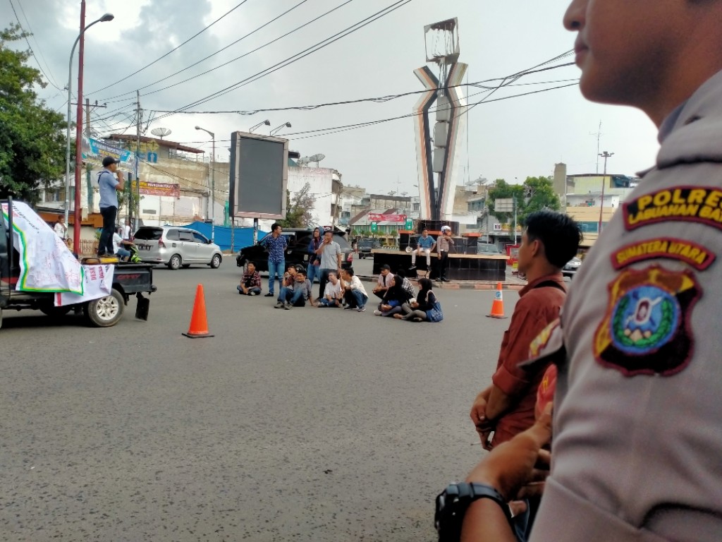 Demo Banjir Labura