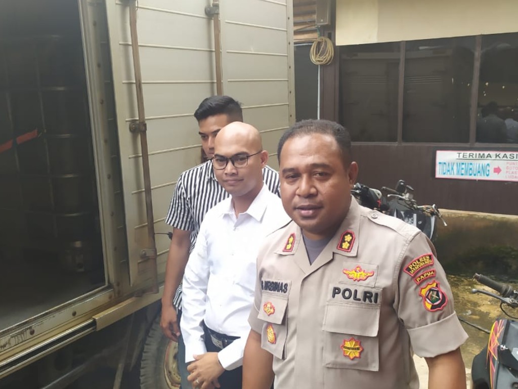 Penimbunan BBM Jayapura