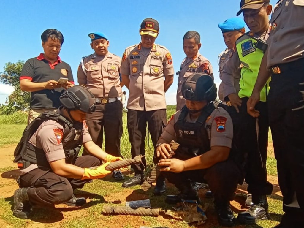 Teror Mirip Bom Pekalongan