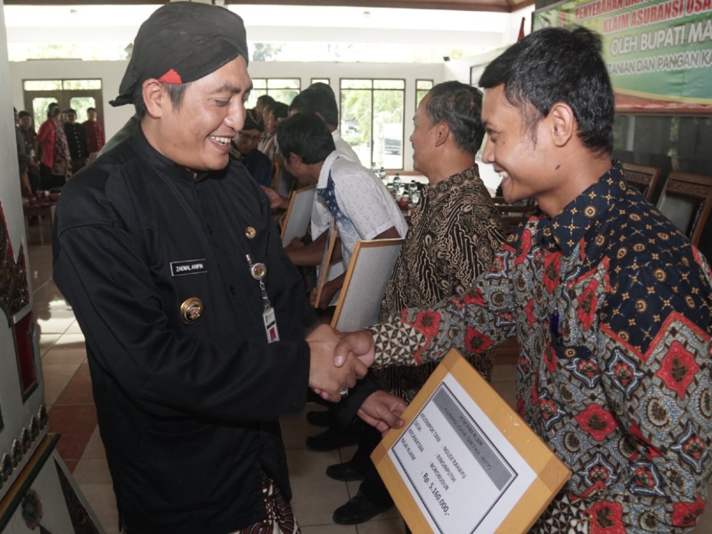 Petani Magelang
