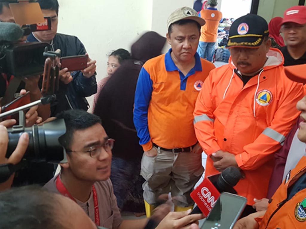 Belasan Ribu Warga Korban Banjir Kabupaten Bandung | Tagar