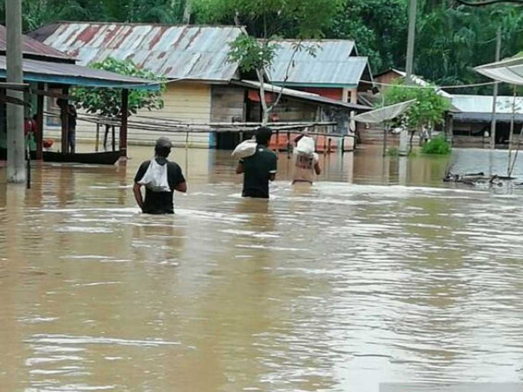 Banjir Tapsel