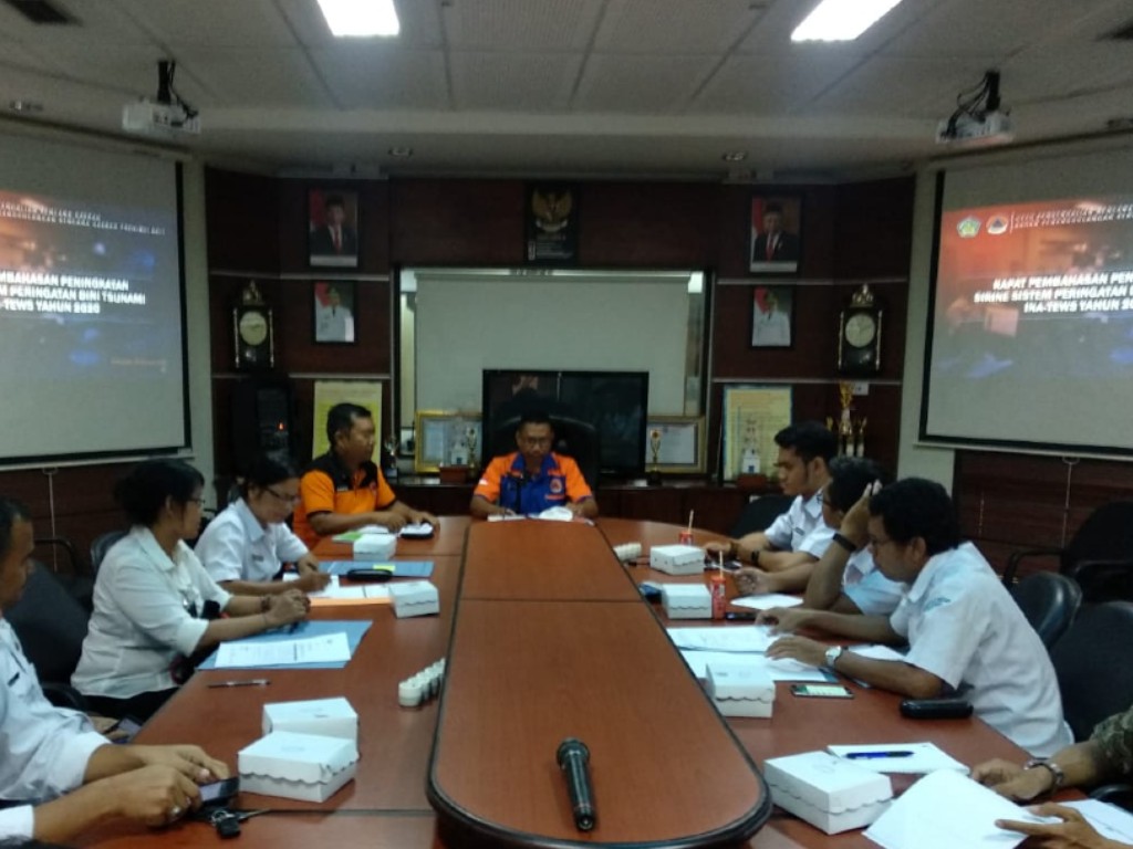 Rapat Sirine Tsunami Bali Rusak