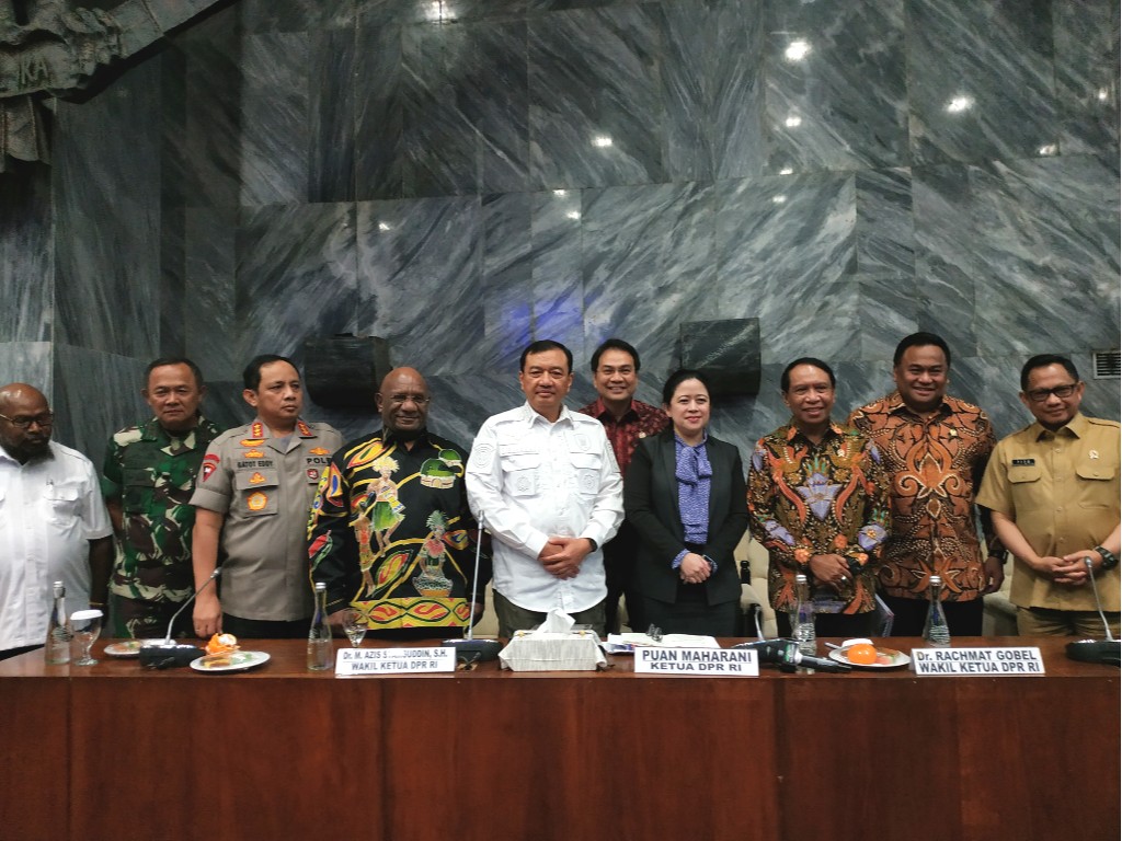 Ketua DPR bersama Mendagri