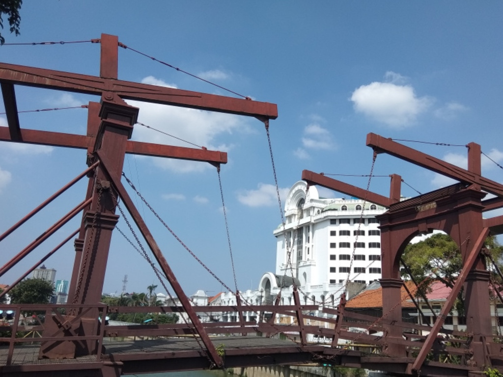 asoy tour jembatan lima