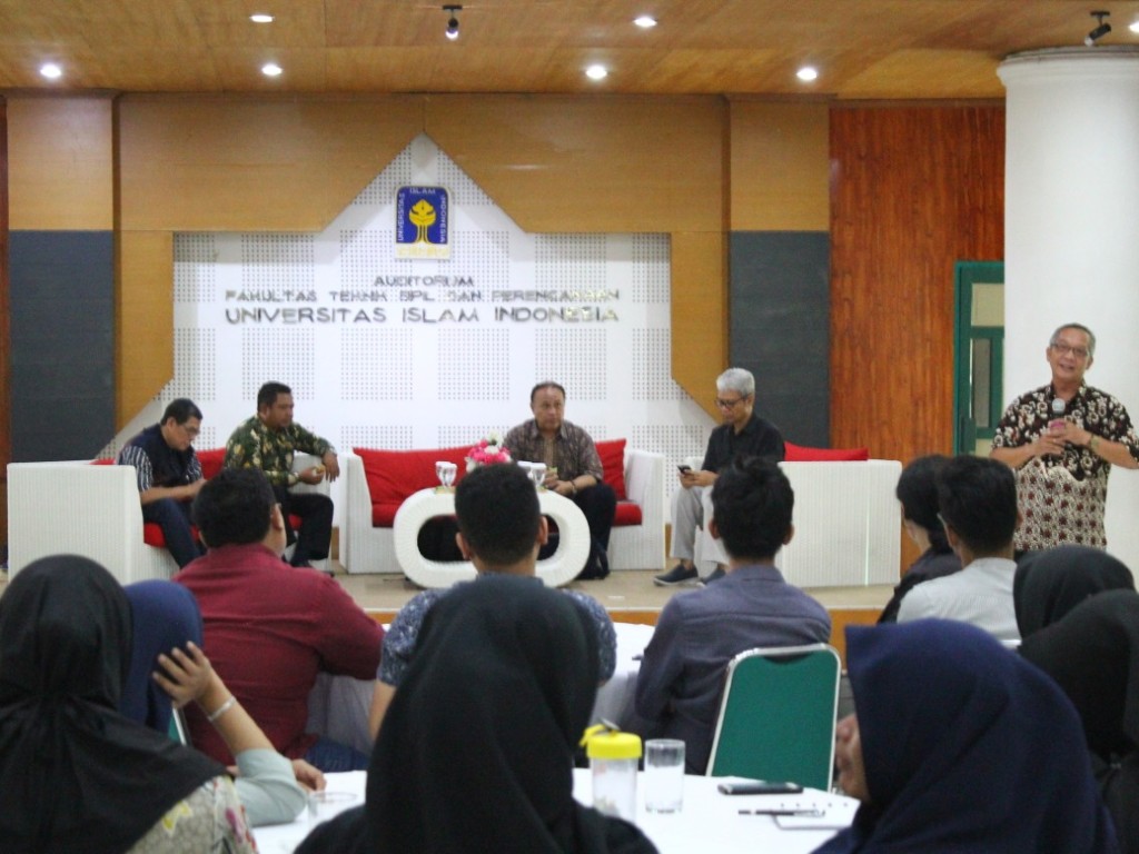 Diskusi Banjir Jakarta