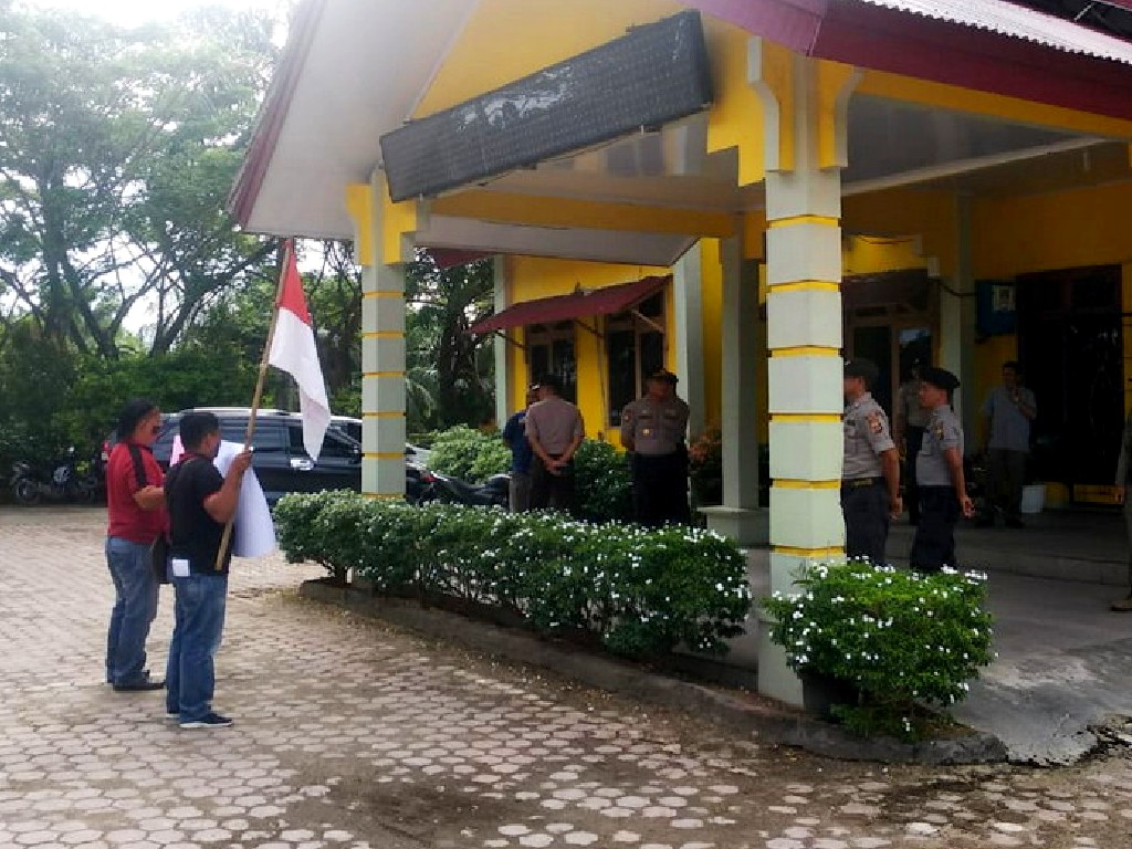 Demo Aceh Singkil