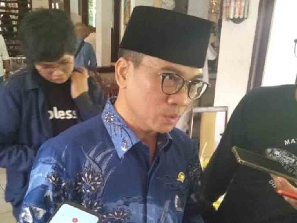 Ketua DPP PAN Yandri Susanto