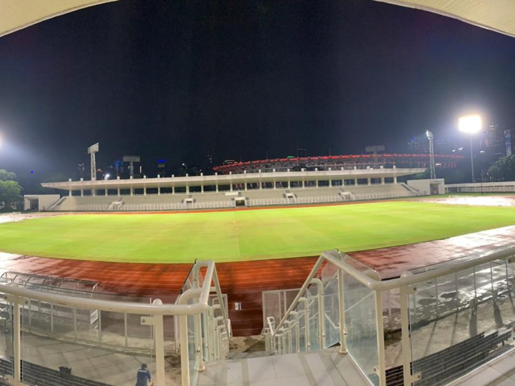 Stadion Madya