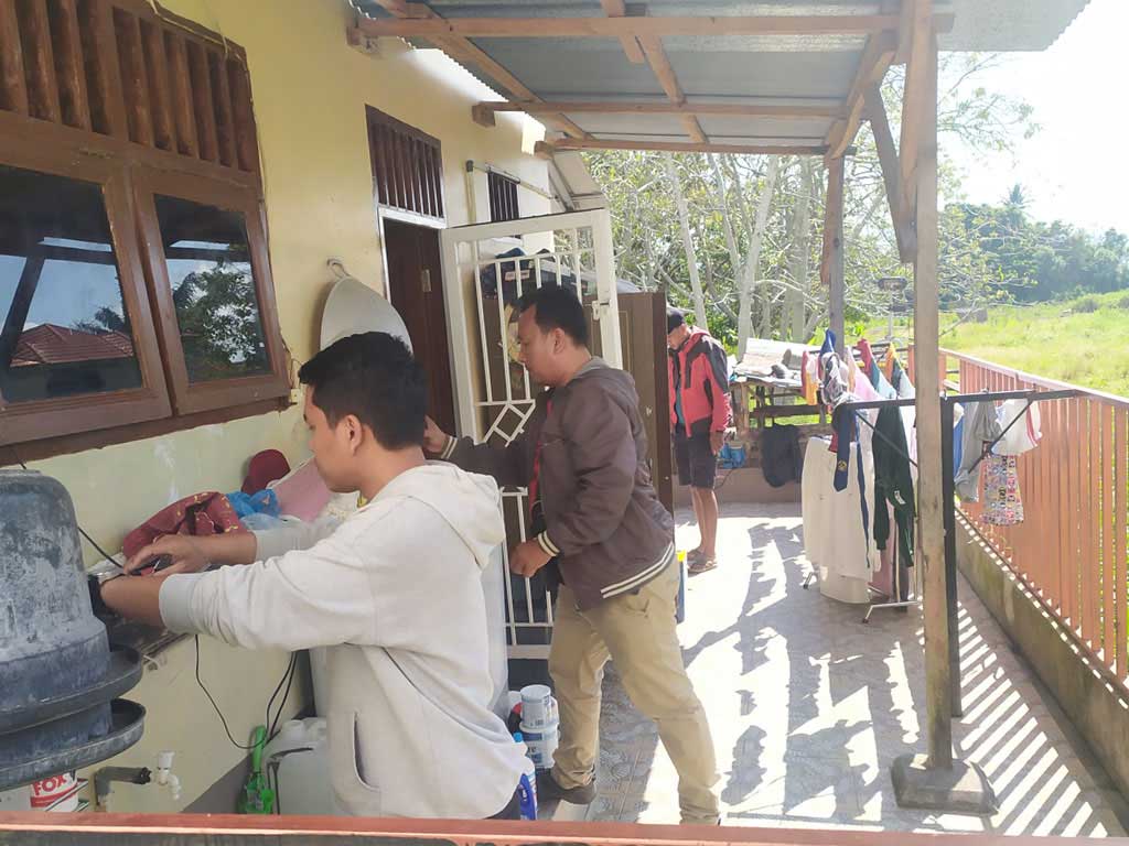 Polres Tobasa Geledah Rumah Bandar Narkoba