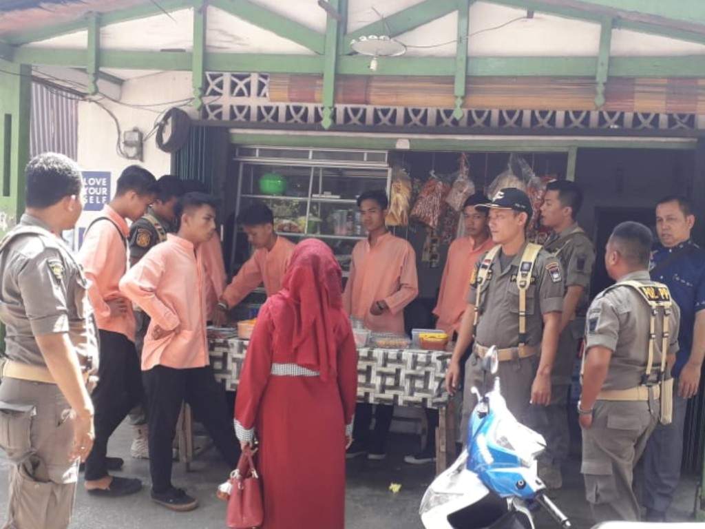 Pelajar ditangkap Satpol PP Padang