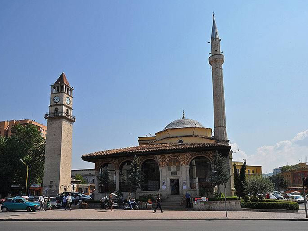 Masjid Et\\'Hem Bey