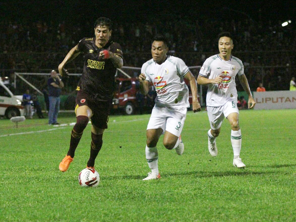 PSM Makassar vs PSS Sleman