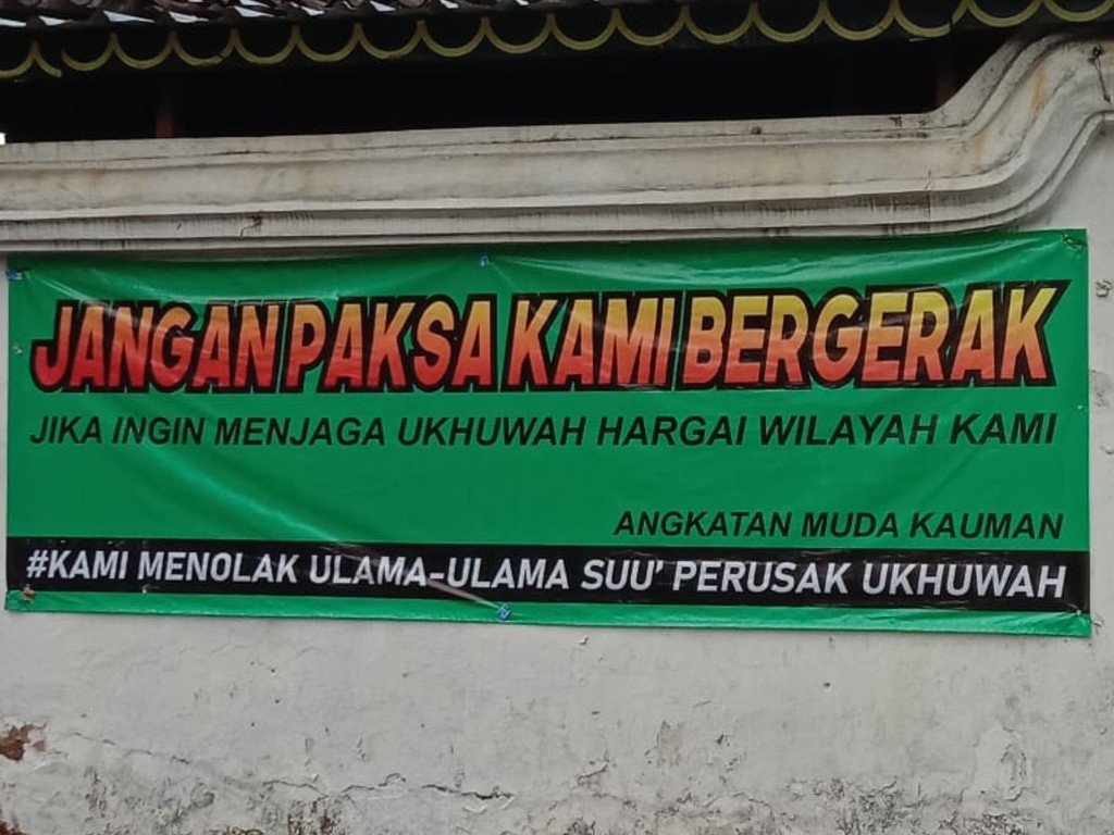Spanduk tolak Harlah NU