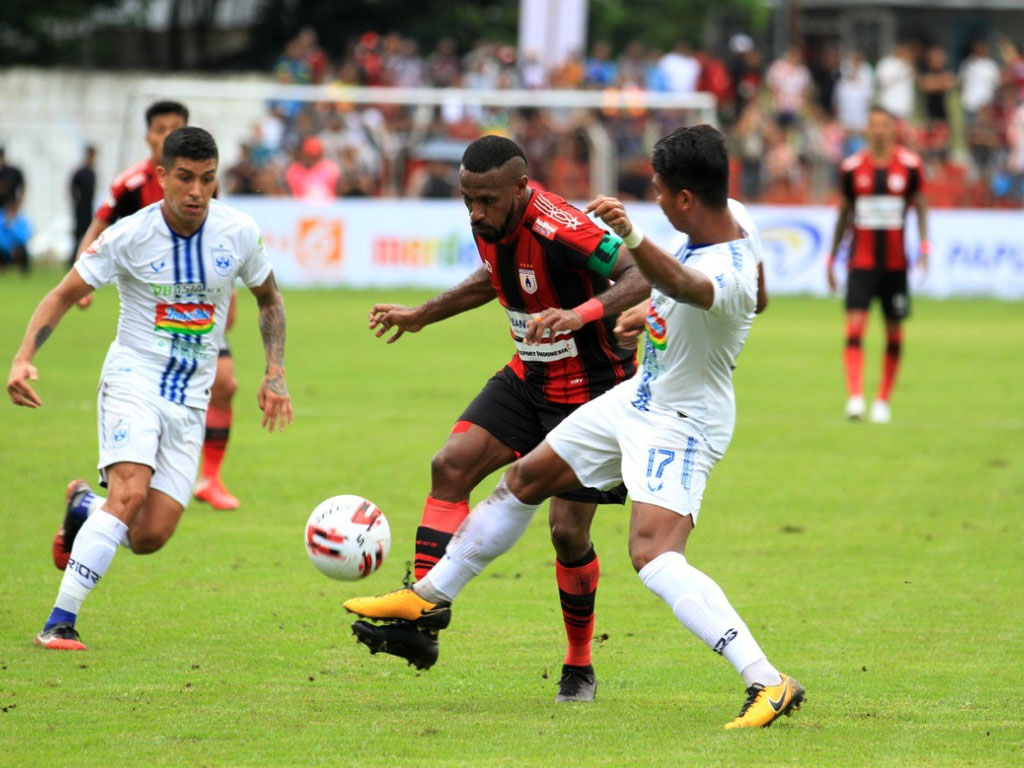 Persipura vs PSIS