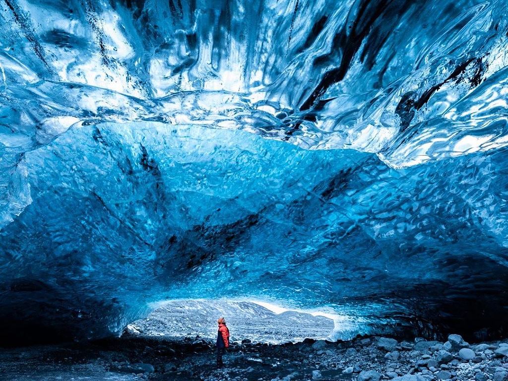 Gua Es Vatnajokull di Islandia