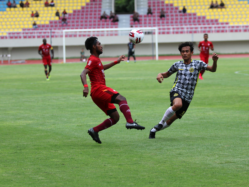 Persis vs Semen Padang