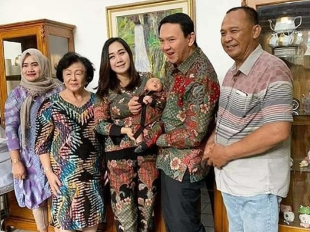 Ahok dan Puput