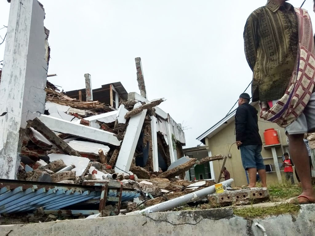 Dua Kali Gempa di Sukabumi, Rumah Warga Rusak Parah | Tagar