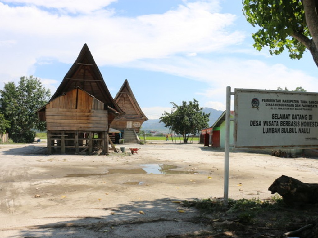 Pantai Bulbul Toba