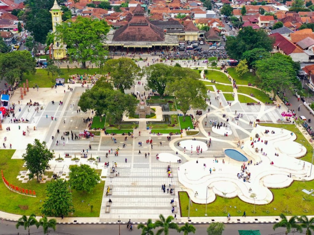 Alun-alun Sumedang