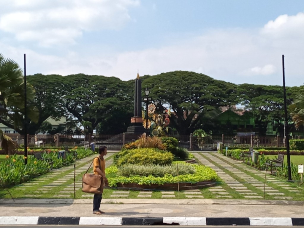 Tugu Kota Malang