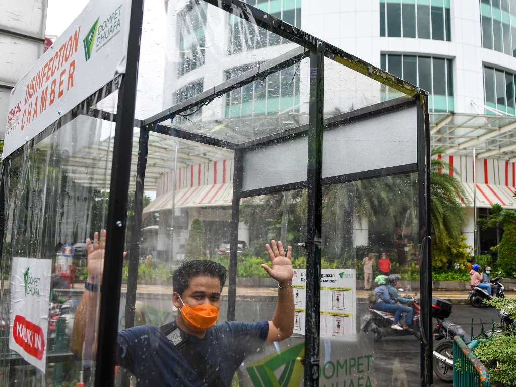 Bilik Disinfektan di Jakarta