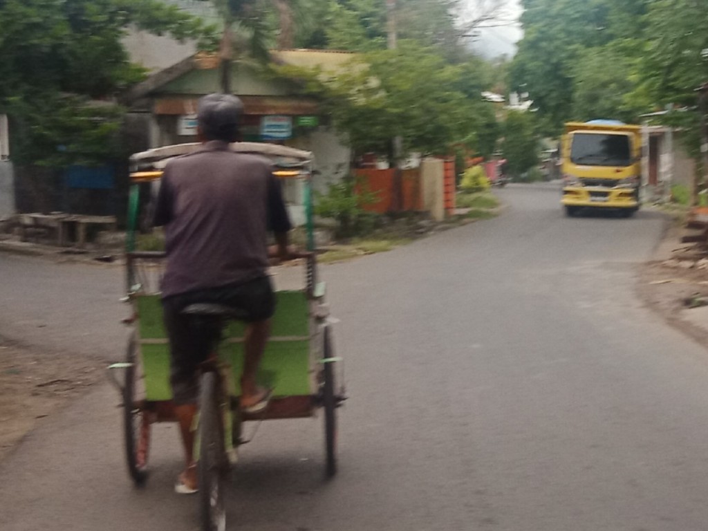 Tukang becak